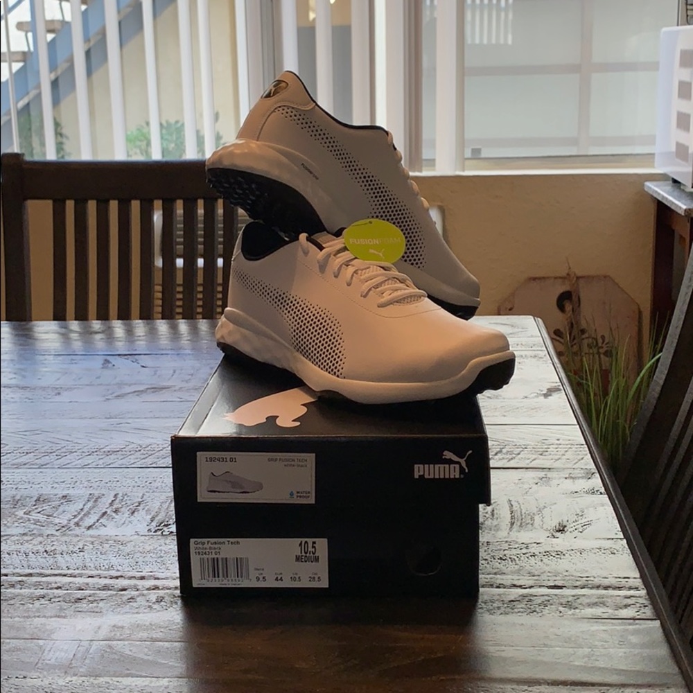 NWT - Puma Grip Fusion Tech Golf Shoes Spikeless